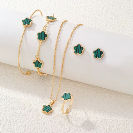 5 Piece Clover Set Gold / Green