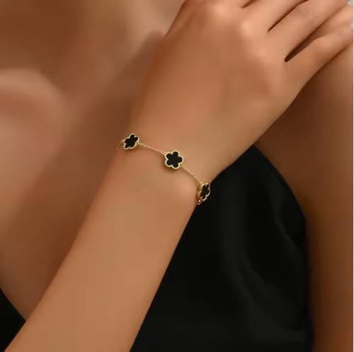 Clover Bracelet Gold/Back